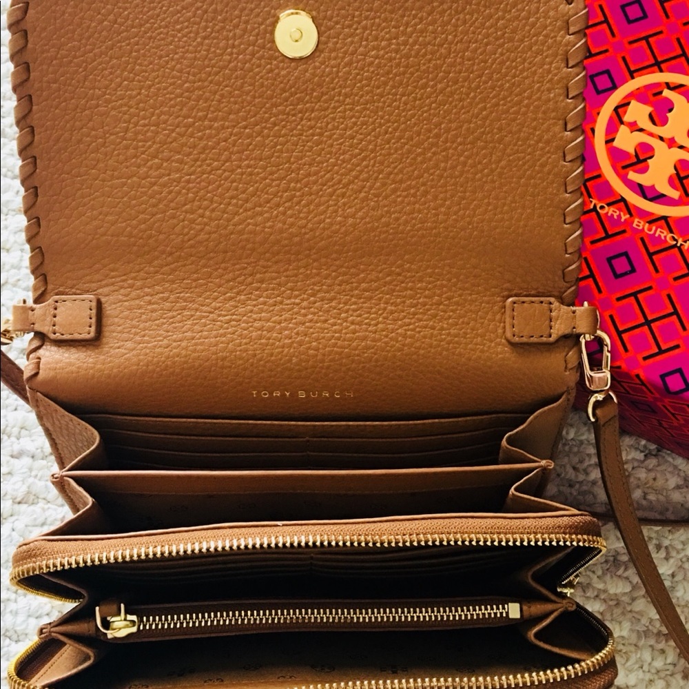 Tory Burch Mariam wallet crossbody